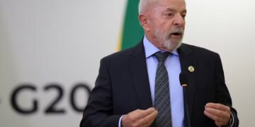 Lula assina indulto natalino de 2025 e exclui condenados por atos golpistas