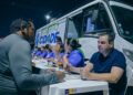 Gabinete Itinerante de Roberto Cidade atende mais de 100 comunidades em balanço do mandato na Aleam