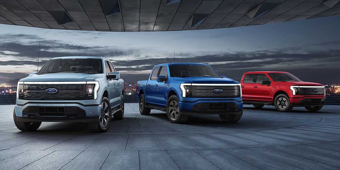Ford prevê encargos de US$ 19,5 bilhões e recua em estratégia de veículos elétricos