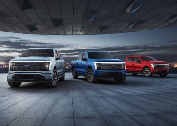 Ford prevê encargos de US$ 19,5 bilhões e recua em estratégia de veículos elétricos