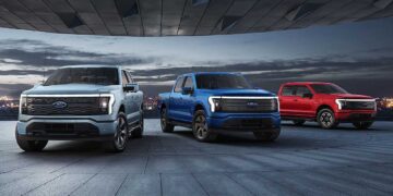 Ford prevê encargos de US$ 19,5 bilhões e recua em estratégia de veículos elétricos
