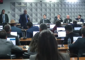 CPMI do INSS convoca dono do Banco Master e governador Romeu Zema; sigilos de Daniel Vorcaro serão quebrados