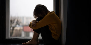 Depressão funcional: especialistas alertam para sinais sutis que escondem sofrimento emocional persistente