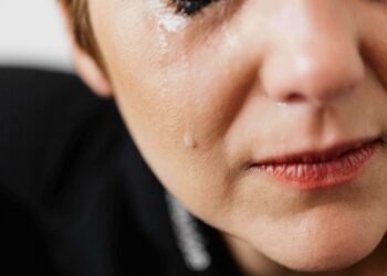 Brasil registra recorde de feminicídios e expõe falhas na prevenção da violência doméstica