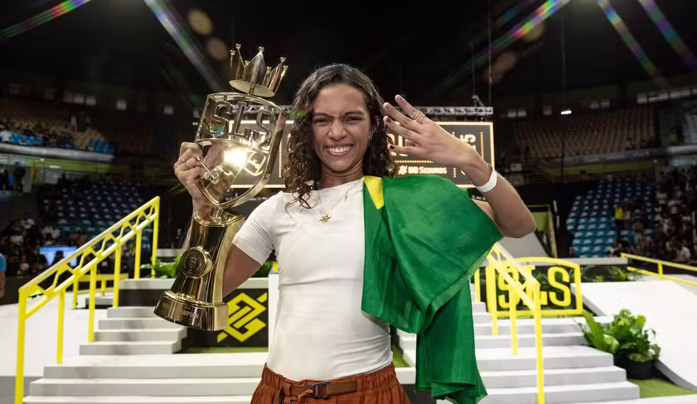 Rayssa Leal faz história e se torna a primeira tetracampeã da SLS ao vencer Super Crown em São Paulo