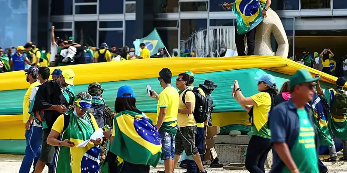 Apenas 179 dos condenados pelos atos de 8 de janeiro seguem presos, aponta STF