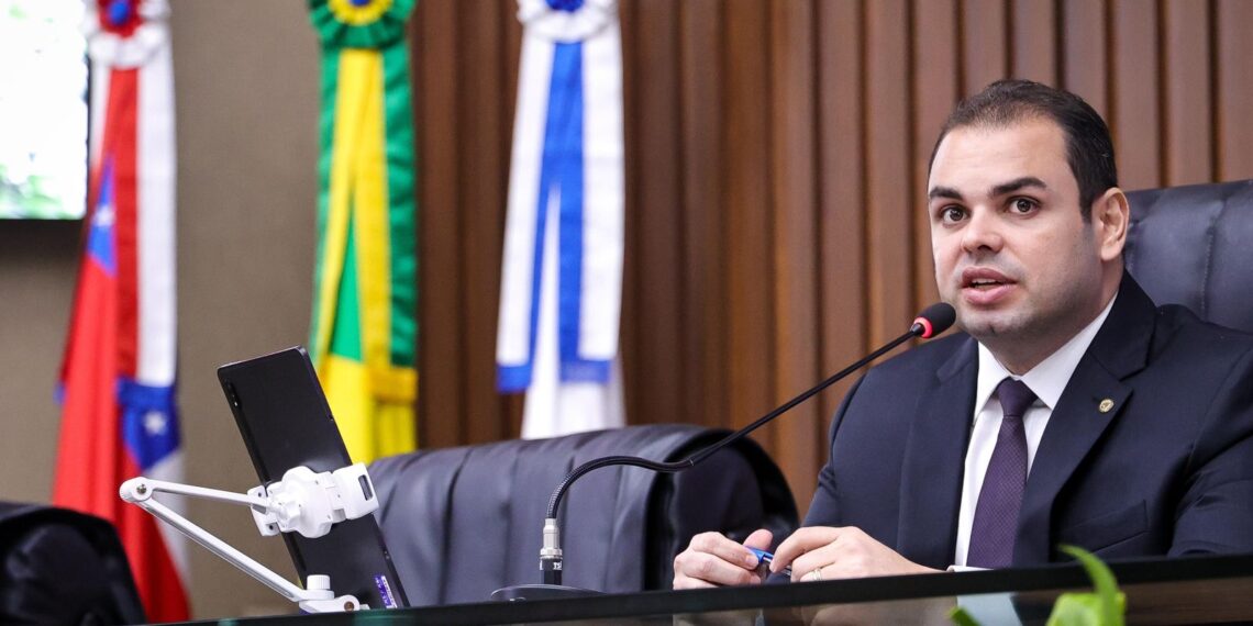Projeto alerta para riscos de plantas tóxicas a crianças e pets durante as férias