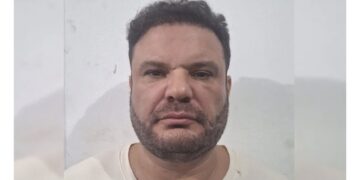 Médico preso em Alphaville diz que matou colegas por medo de seguranças e nega premeditação