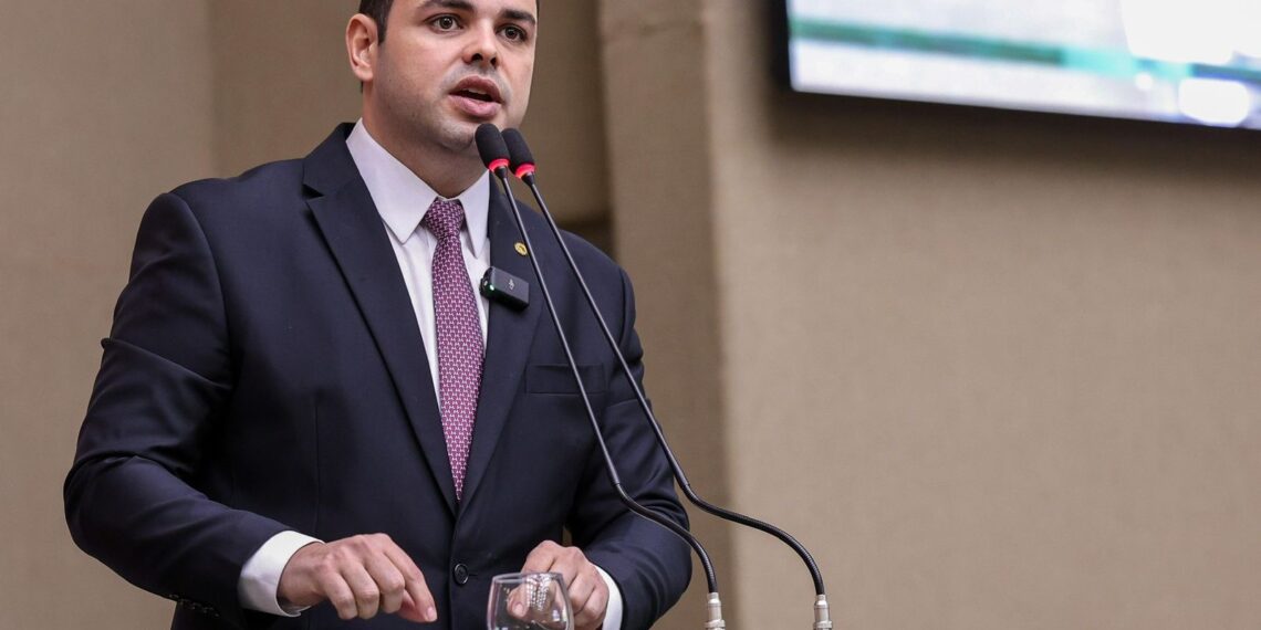Roberto Cidade defende proteção de crianças no ambiente digital após polêmica envolvendo Roblox