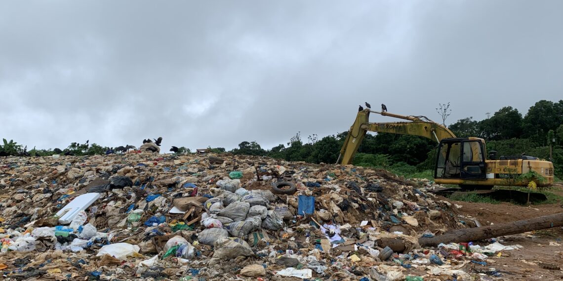 MPAM vistoria lixão de Iranduba e alerta para contaminação de igarapés e lençol freático