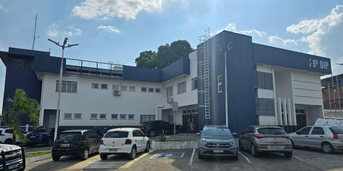 Polícia Civil prende homem por extorsão qualificada no bairro Aleixo