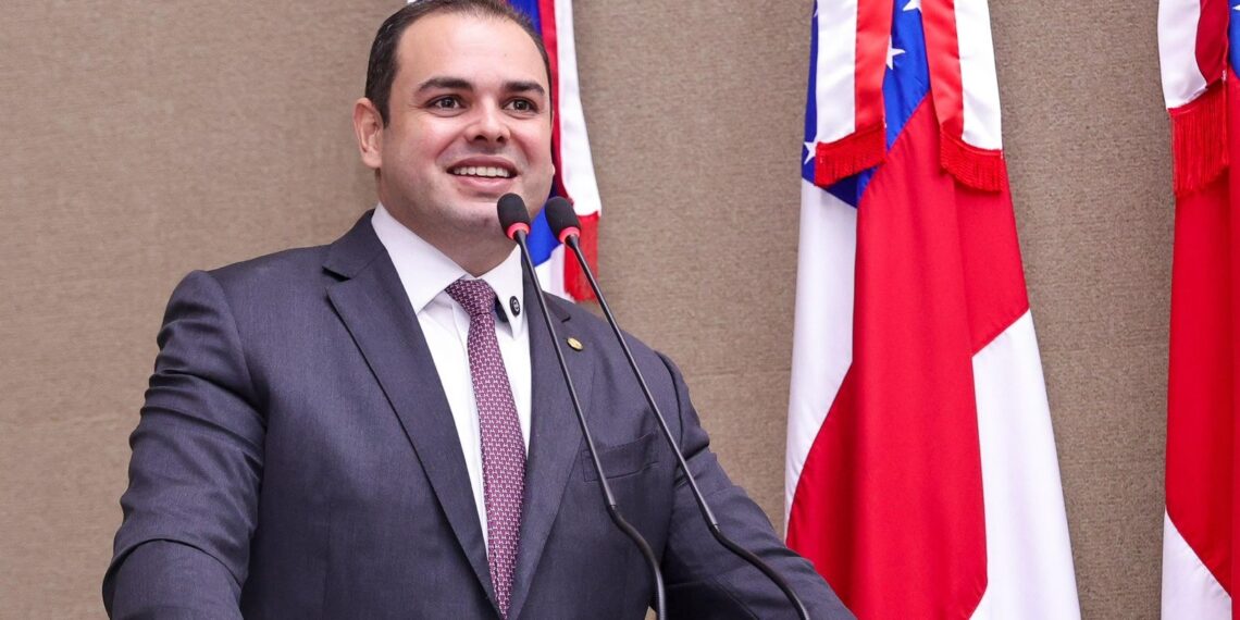 Roberto Cidade propõe cota mínima de mulheres em conselhos de empresas do Estado