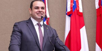 Roberto Cidade propõe cota mínima de mulheres em conselhos de empresas do Estado