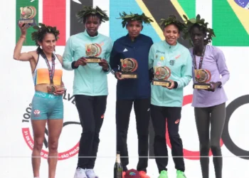 Núbia de Oliveira repete terceiro lugar na São Silvestre e mira título nos próximos anos