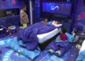 Madrugada no BBB 26 tem estratégias, lembranças do passado e clima de alerta para o paredão
