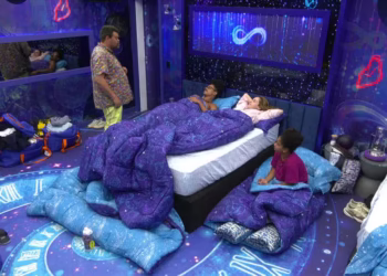 Madrugada no BBB 26 tem estratégias, lembranças do passado e clima de alerta para o paredão