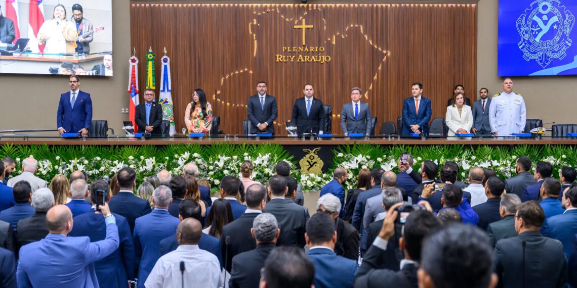 Roberto Cidade abre ano legislativo 2026 e destaca parceria entre Aleam e Governo