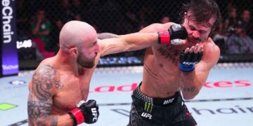 Volkanovski vence Diego Lopes no UFC 325 e iguala recorde histórico de José Aldo