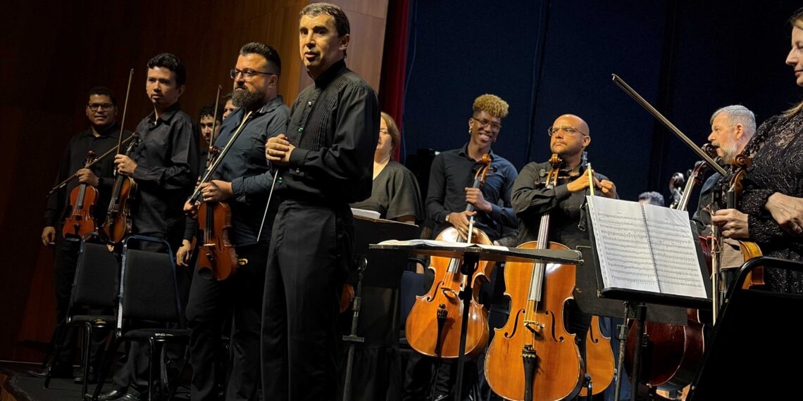 Amazonas Filarmônica realiza concerto sinfônico no Teatro ICBEU