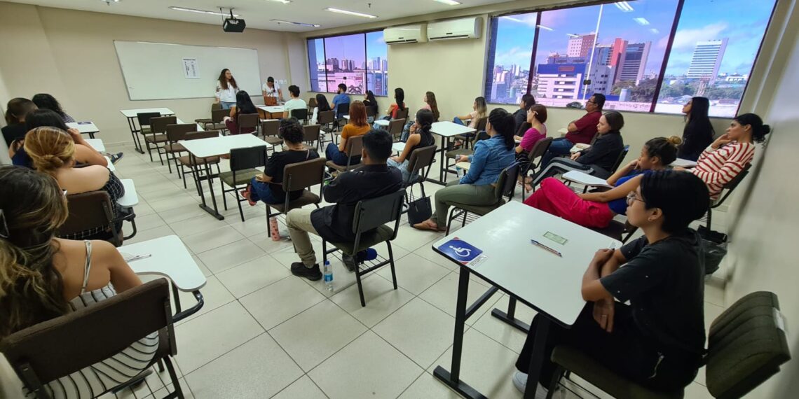 PGE-AM abre inscrições para 42º processo seletivo de estágio em Direito com bolsa de R$ 1.280
