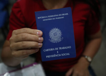 Semana começa com quase 300 oportunidades de trabalho