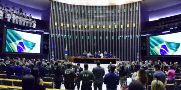 Edital para concurso de Policial Legislativo tem salário de R$ 21 mil