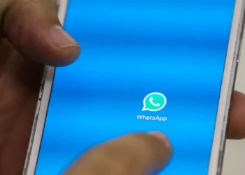 Rússia bloqueia WhatsApp e impõe uso de aplicativo estatal