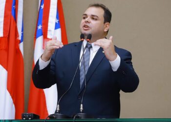 Roberto Cidade emerge como nome de peso para o Senado após guinada estratégica no União Brasil