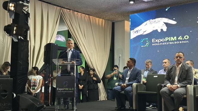 Bosco Saraiva se despede da Suframa e passa o bastão para a tecnicidade de Leopoldo Montenegro