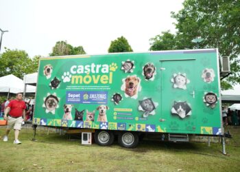 Saúde Animal: Governo inaugura 6ª unidade do Castramóvel e reforça controle populacional no AM