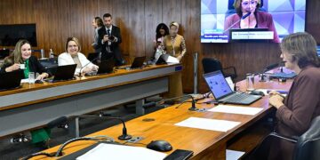 Comissão do Senado aprova criação de cadastro nacional de condenados por violência contra a mulher