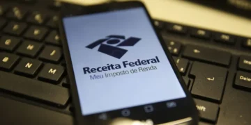 Leão 2026: Receita Federal divulga calendário de restituições e novas regras para o Imposto de Renda