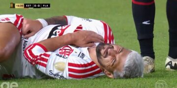 Arrascaeta opera clavícula nesta quinta e deve desfalcar Flamengo por 45 dias