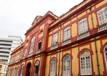Biblioteca Pública do Amazonas retoma empréstimo domiciliar de livros