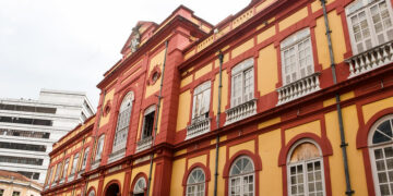 Biblioteca Pública do Amazonas retoma empréstimo domiciliar de livros