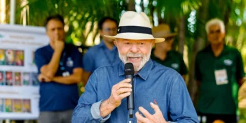 Lula recebe alta após procedimentos médicos e deve repousar em São Paulo