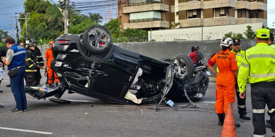 Capitão do Exército morre em grave capotamento na ‘Bola do Coroado’ nesta sexta