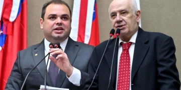 Roberto Cidade e Serafim Corrêa oficializam chapa para eleição indireta ao Governo do AM