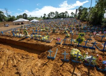 Expectativa de vida no Amazonas encolheu 5,8 anos na pandemia, diz Lancet