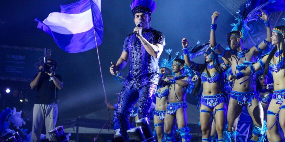 Três gerações de pajés protagonizam ritual de ancestralidade no Bar do Boi 2026