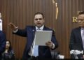 Roberto Cidade toma posse como governador do Amazonas e elenca saúde e segurança como prioridades