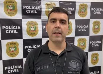 Polícia diz que Deolane lavou um ‘oceano de dinheiro do PCC’