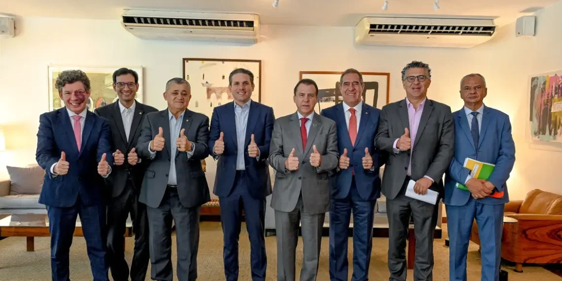 Hugo Motta confirma votação da redução de jornada para 27 de maio