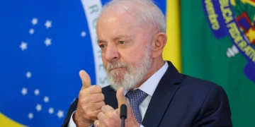 Lula anuncia investimentos de R$ 7 bilhões em infraestrutura no AM
