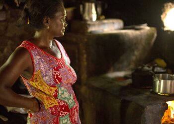 Lares chefiados por mulheres negras no Norte e Nordeste são os mais atingidos pela fome, aponta estudo