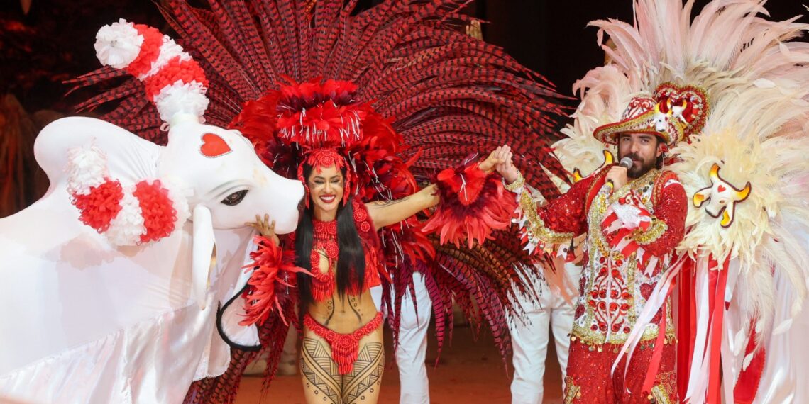Isabelle Nogueira se despede do Garantido na última noite de festa