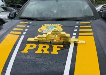 PRF apreende R$ 10 milhões em ouro ilegal vindo de Manaus