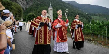 Vaticano excomunga bispos da Fraternidade São Pio X por cisma