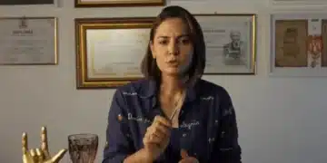 Michelle Bolsonaro tenta conter crise após elogiar ação de Lula
