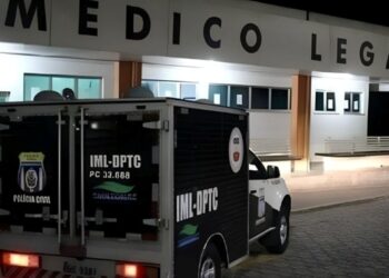 Feto humano é encontrado em cova rasa na zona Leste de Manaus